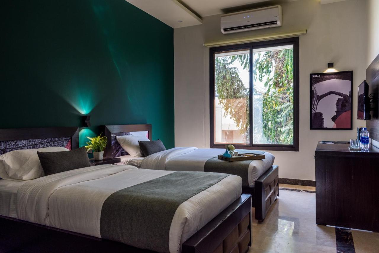 Lokal Rooms X Shahrah-E-Faisal Karachi Esterno foto