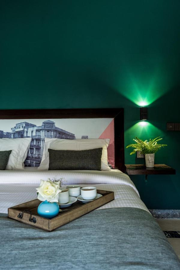 Lokal Rooms X Shahrah-E-Faisal Karachi Esterno foto