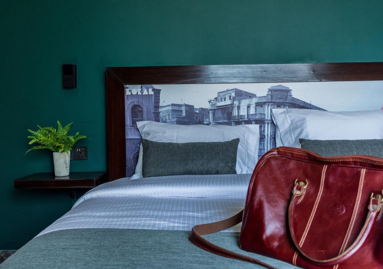 Lokal Rooms X Shahrah-E-Faisal Karachi Esterno foto