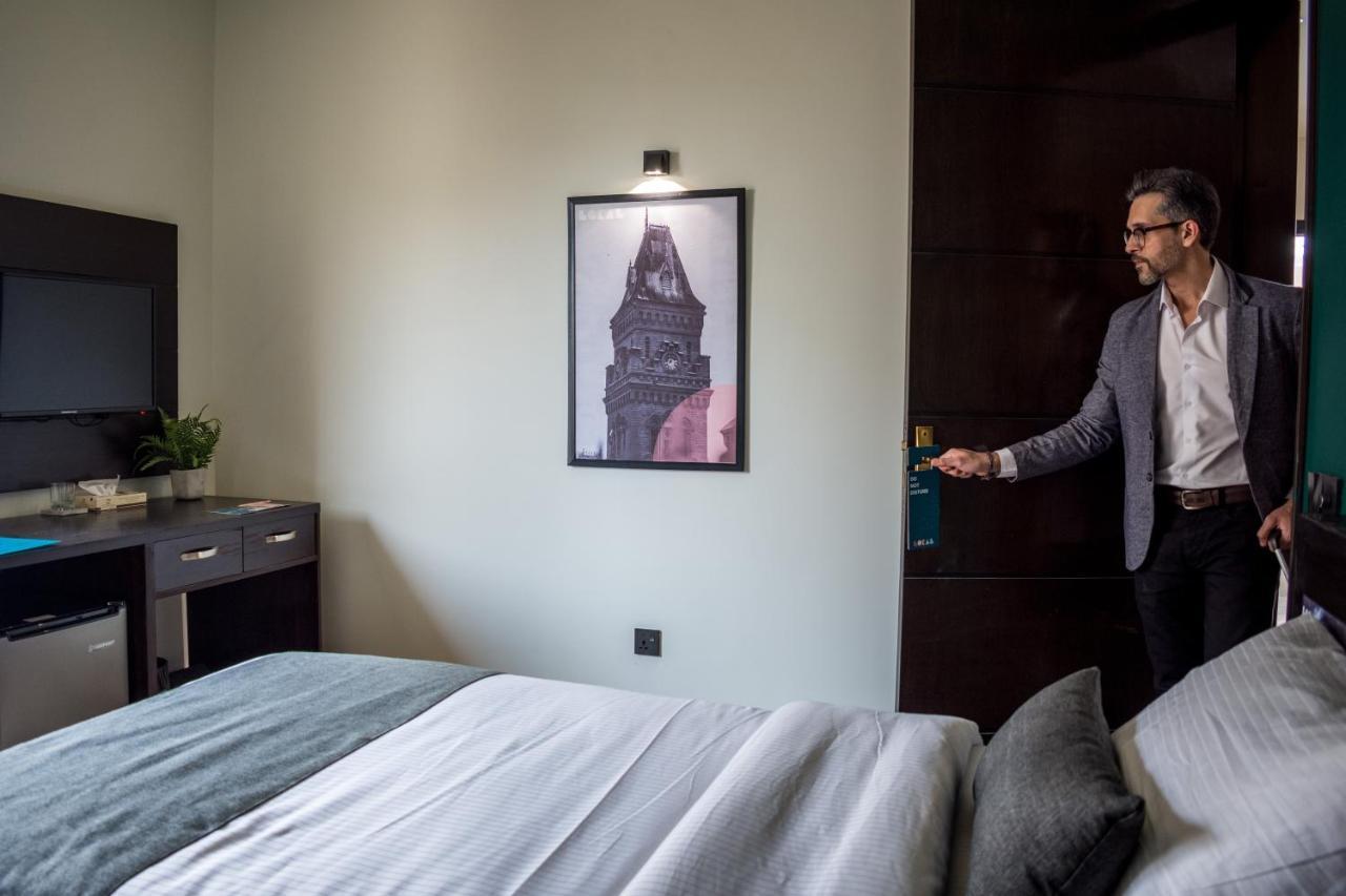 Lokal Rooms X Shahrah-E-Faisal Karachi Esterno foto
